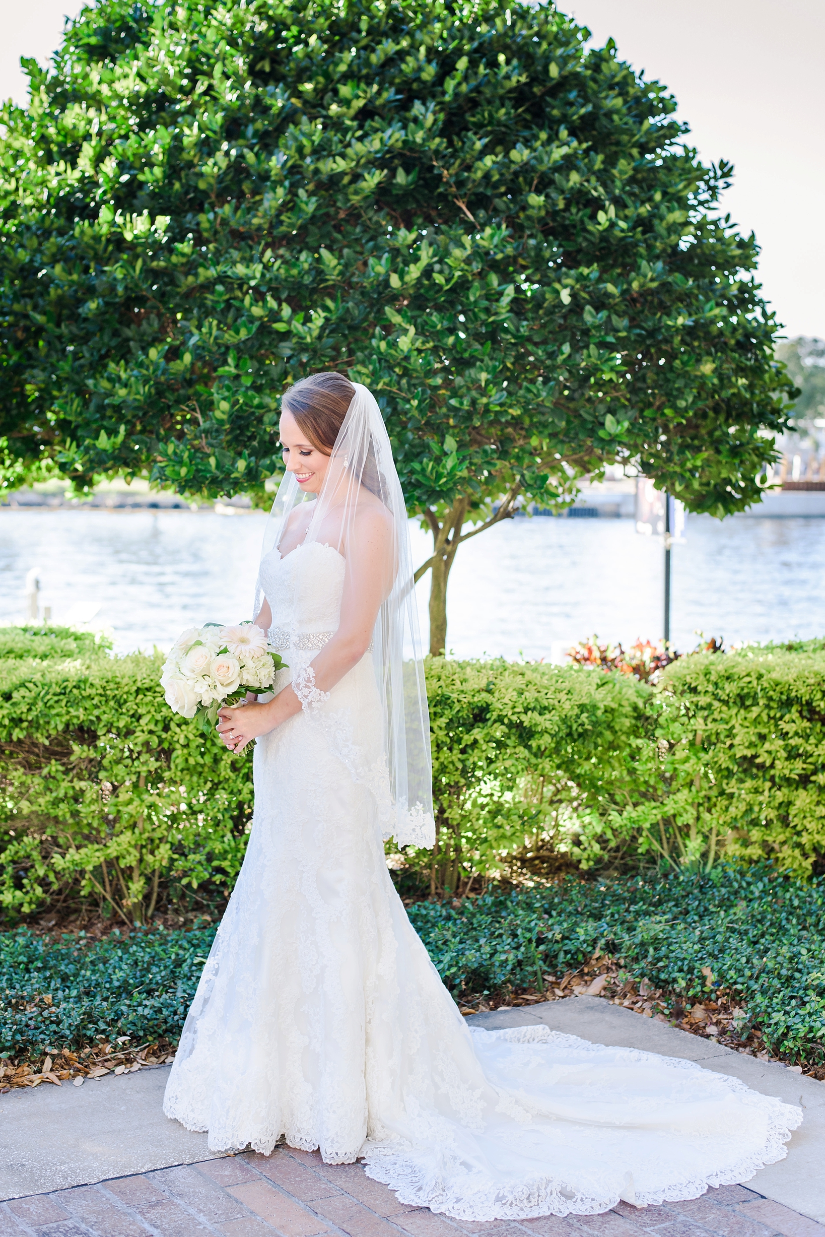 Bridal portrait along the Hillsborough River in Tampa, FL