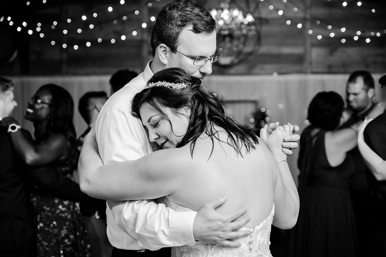 Last dance photographed by Sarah and Ben Photography in black and white